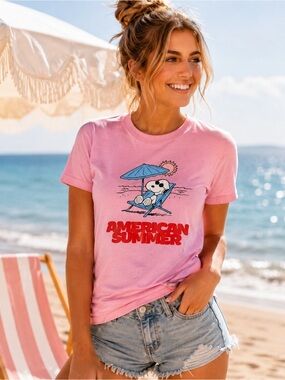 NWT Peanuts Snoopy American Summer T-Shirt Women’s Pink Graphic Tee Small